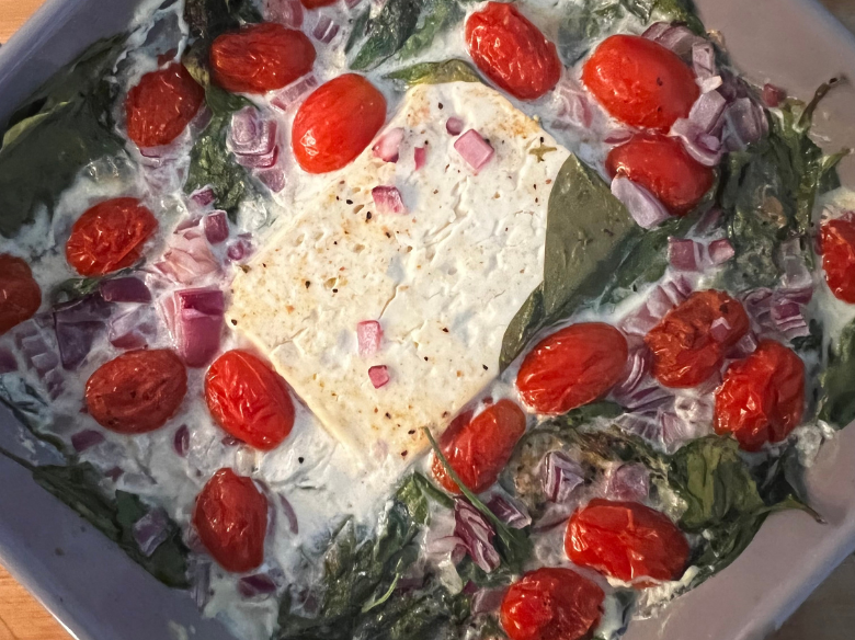 Tomaten-Spinat-Auflauf ist ein schnelles Ofengericht, kalorienarm und sättigend